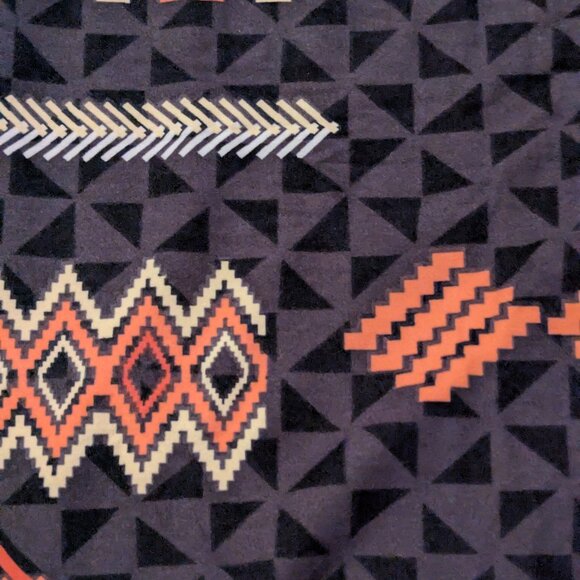 LuLaRoe TC Aztec Print Leggings - Picture 3 of 5